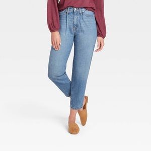 High Rise Carrot Leg Slim Jeans
